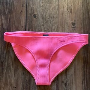 pink triangl bikini bottoms!